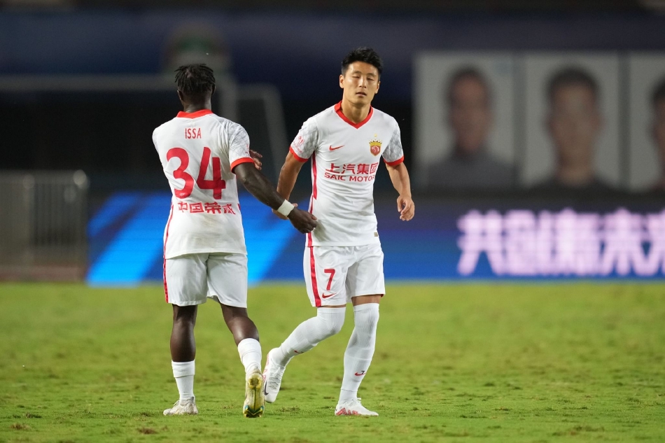 [中超]上海上港2-1河南