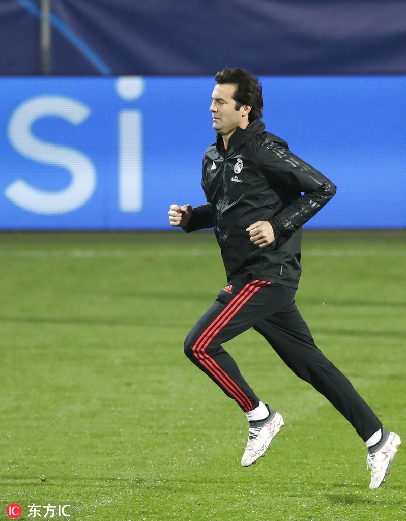 皇马训练 魔笛拉莫斯爱的抱抱