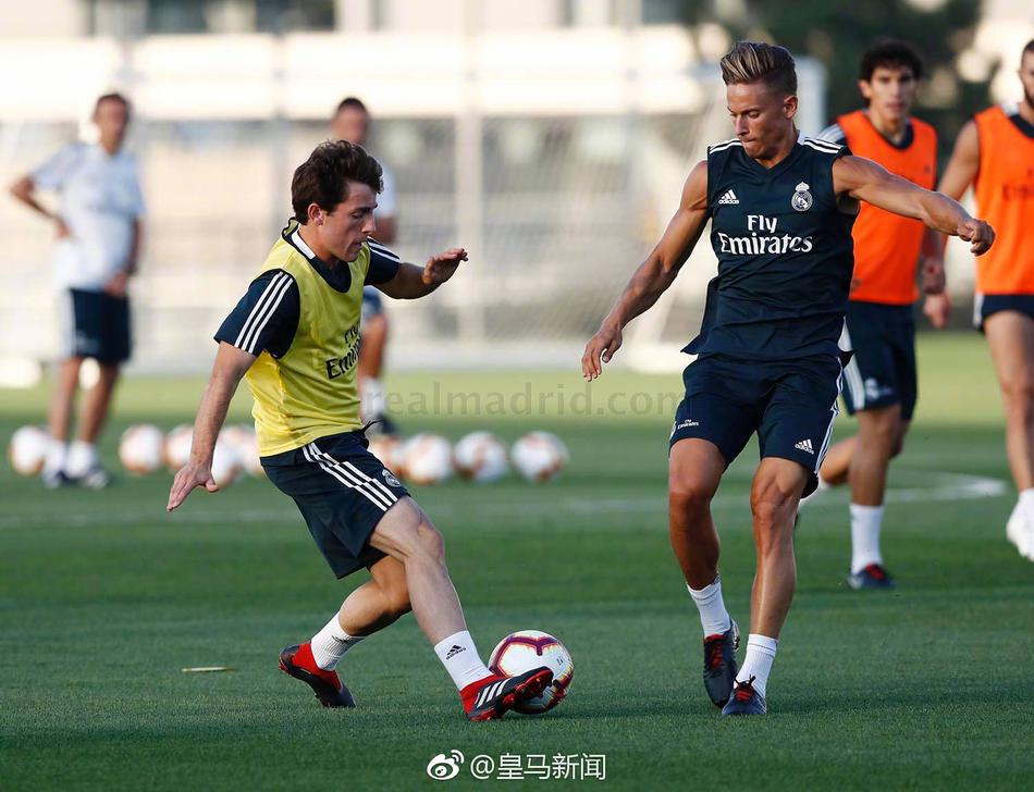 皇马训练备战毕巴