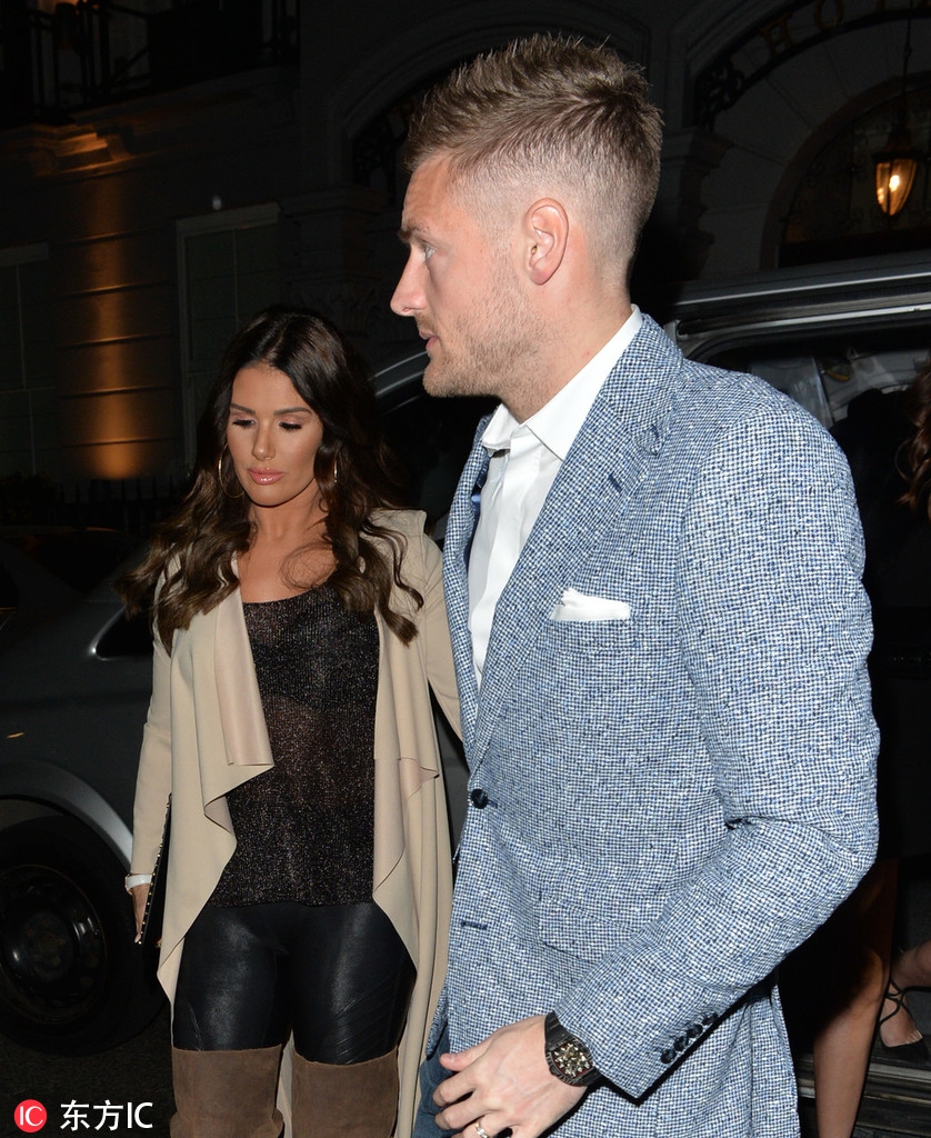 瓦尔迪夫妇深夜幽会过二人世界