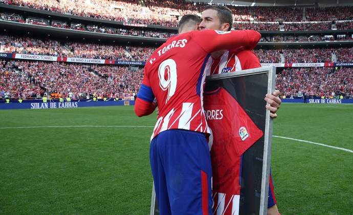 托雷斯动情告别马竞