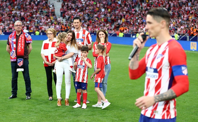 托雷斯动情告别马竞