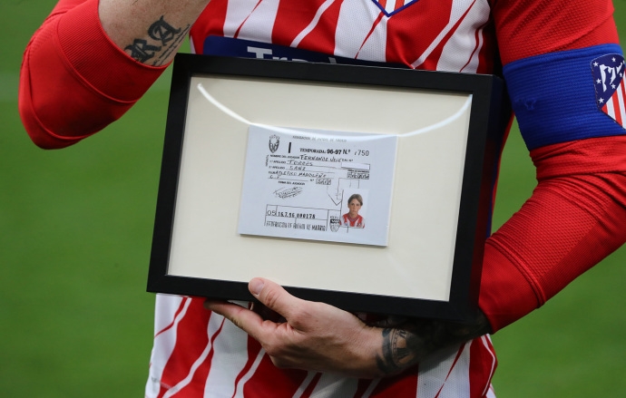 托雷斯动情告别马竞