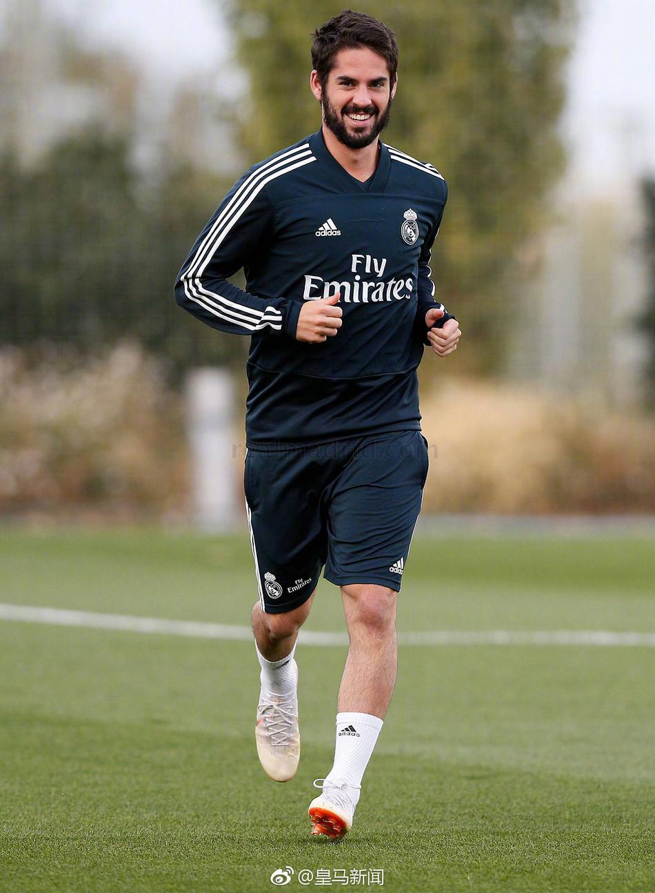 皇马训练 马塞洛回归