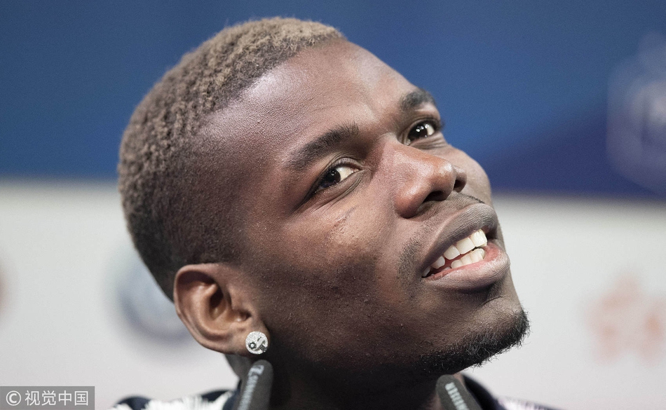 法国队发布会 博格巴贡献表情包