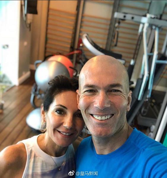 齐达内离开皇马后的惬意生活