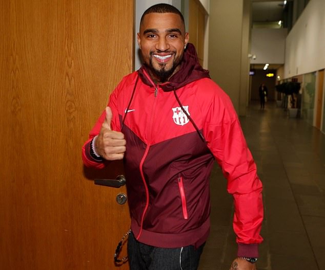 意外？！巴萨闪电签下这一人