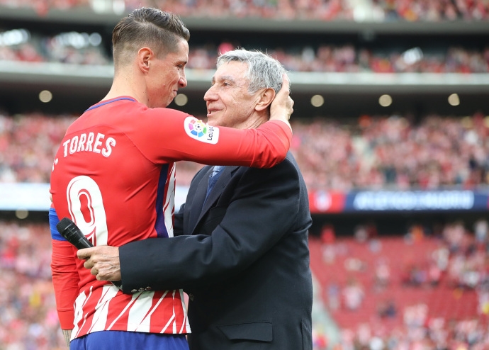 托雷斯动情告别马竞