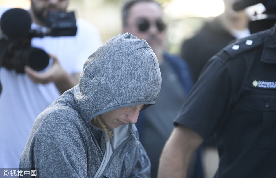 空难去世球员萨拉葬礼举行