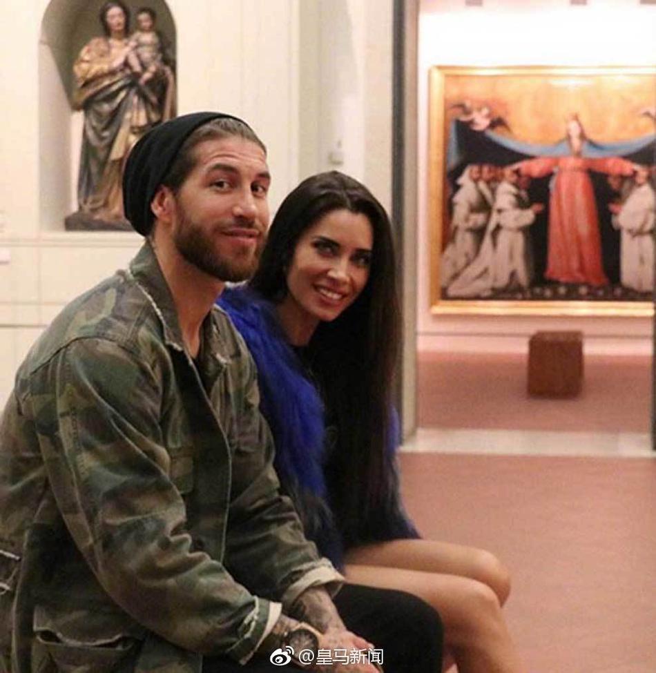 拉莫斯携未婚妻甜蜜撒狗粮