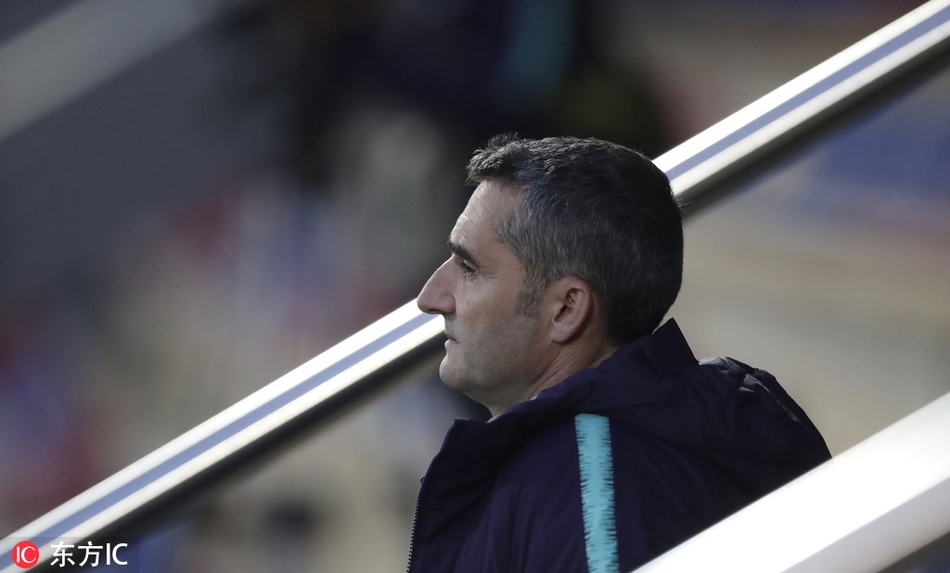 巴萨训练备战欧冠对阵里昂