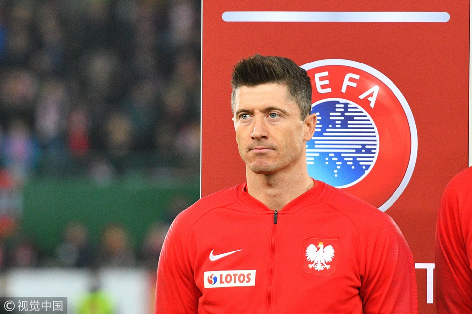 AC米兰锋霸发威 波兰客胜强敌