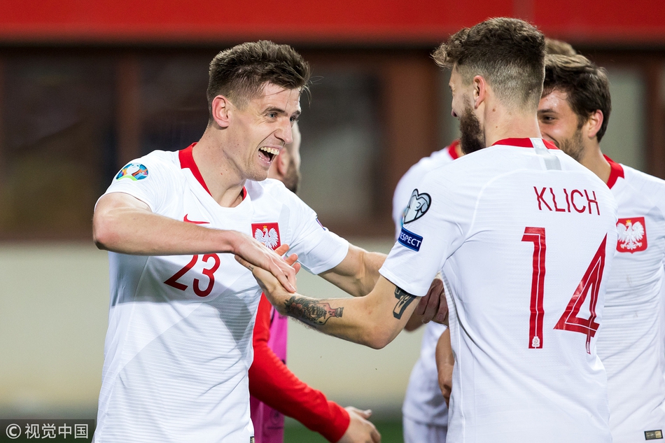 AC米兰锋霸发威 波兰客胜强敌