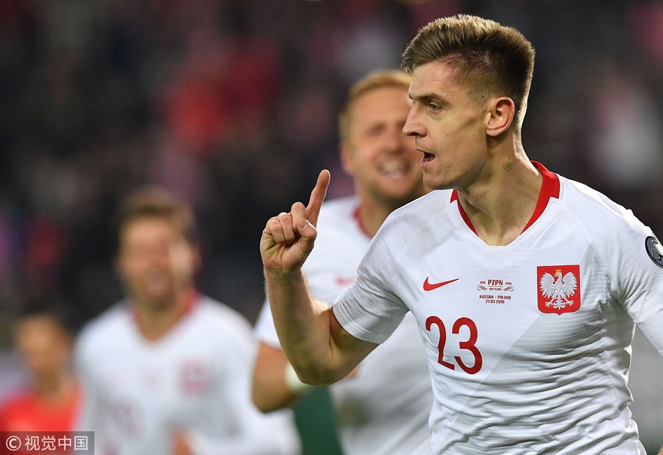 AC米兰锋霸发威 波兰客胜强敌