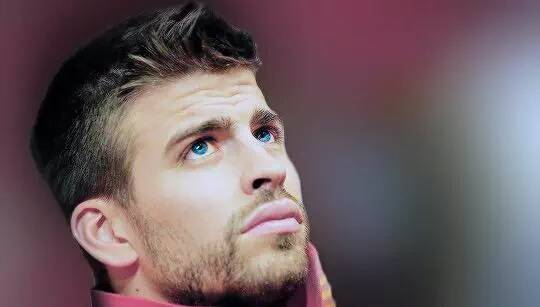 巴萨大将眼睛太迷人