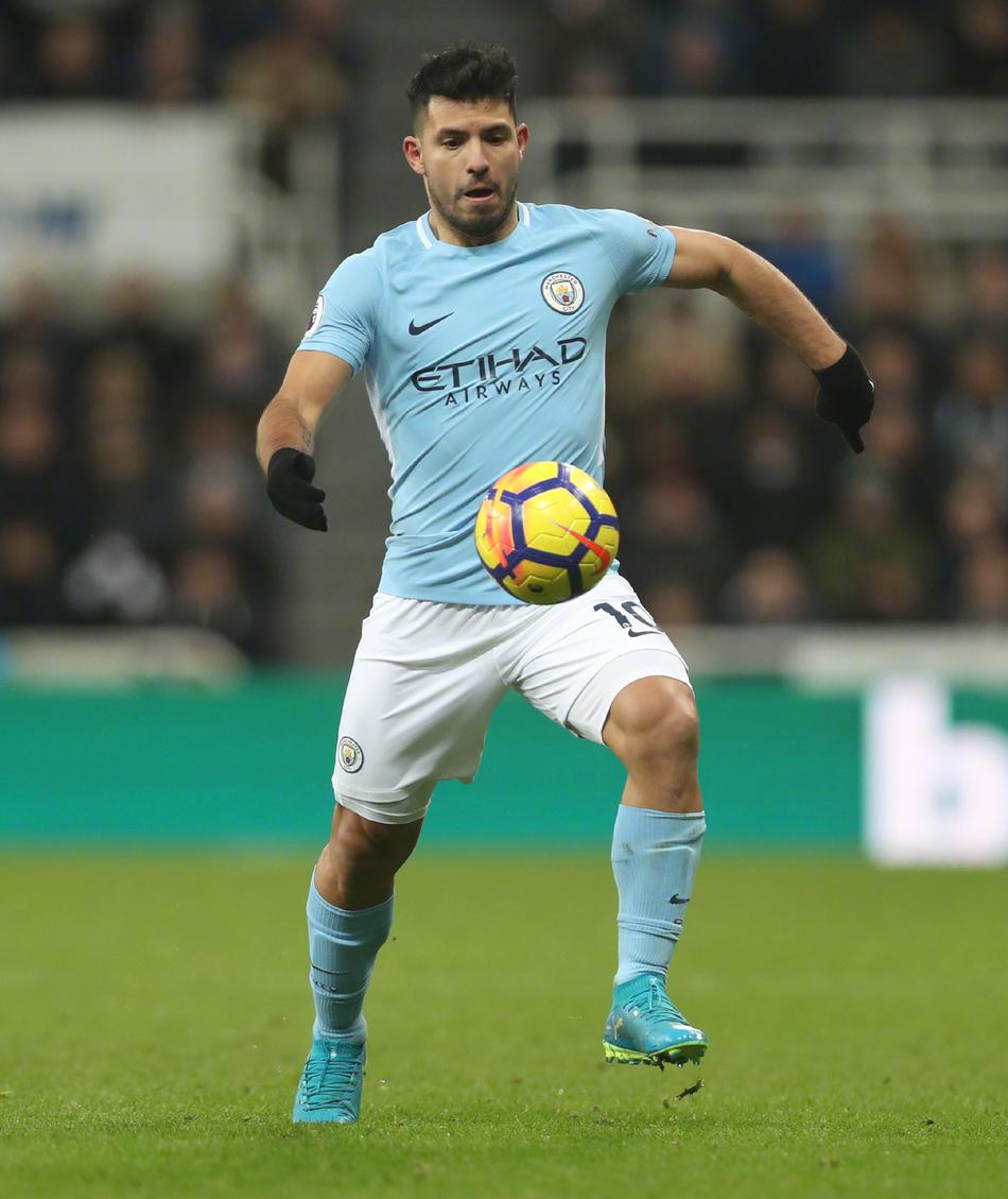 阿圭罗高清美图_高清图集_新浪网