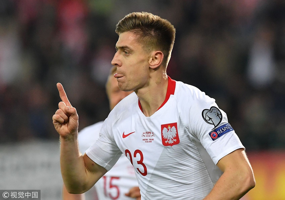 AC米兰锋霸发威 波兰客胜强敌