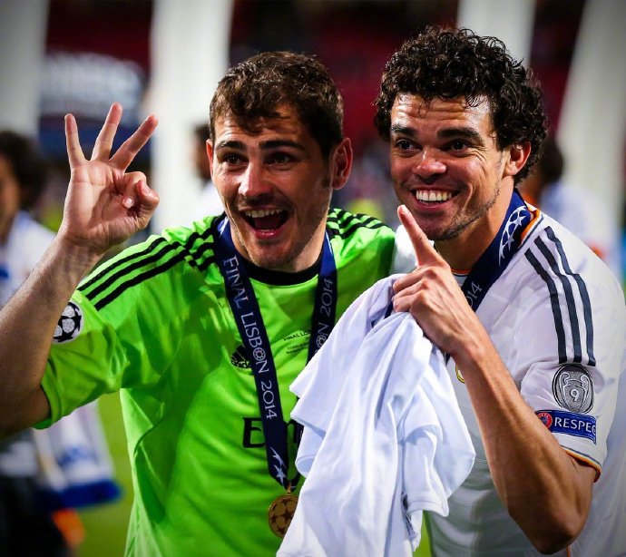 佩佩重回波尔图聚首卡西