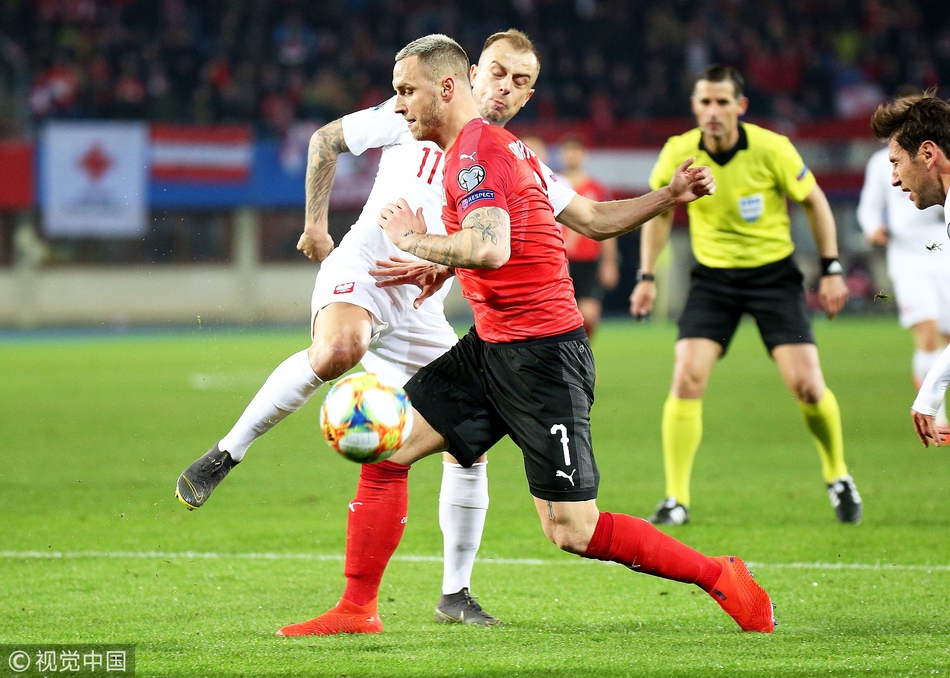 AC米兰锋霸发威 波兰客胜强敌