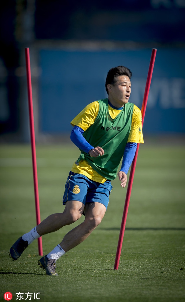 西班牙人公开训练武磊表现积极