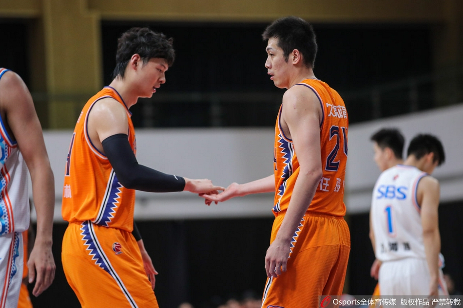 [CBA]上海126-76大胜福建