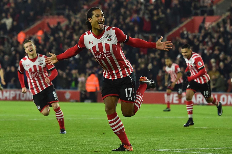 1 范迪克 8500万欧元南安普敦转会到利物浦