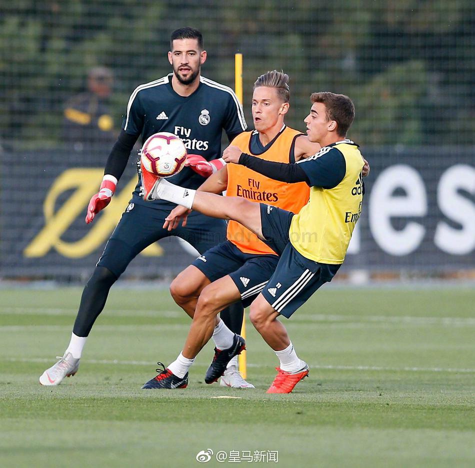 皇马训练 马塞洛回归