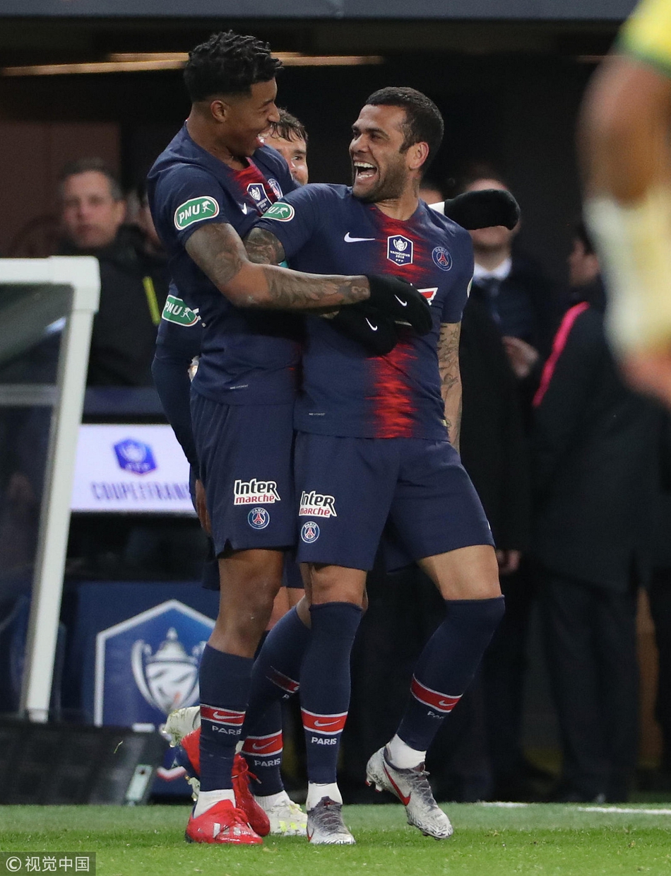 法国杯半决赛大巴黎30南特