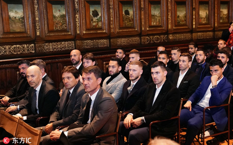 AC米兰出席达芬奇纪念活动