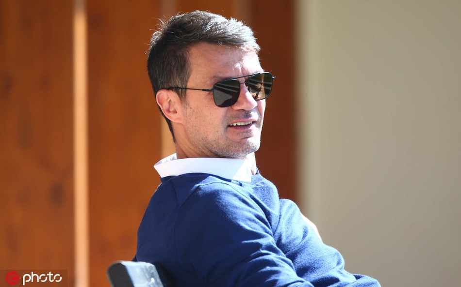 AC米兰训练 马尔蒂尼霸气现身