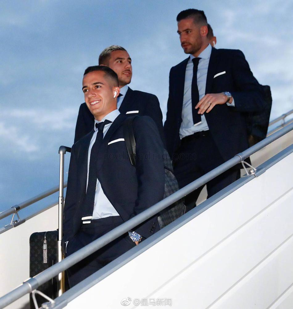 皇马全队已抵达基辅