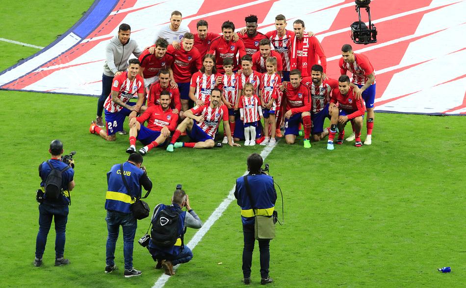 托雷斯动情告别马竞