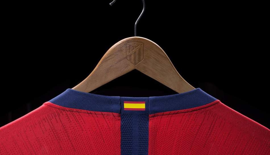 马竞新赛季球衣发布