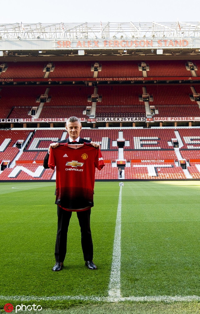 转正！索帅亮相老特拉福德