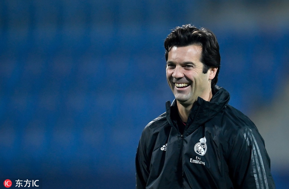 皇马训练 魔笛拉莫斯爱的抱抱