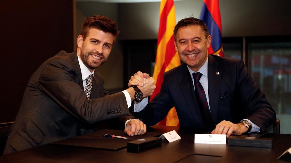 皮克穿西装帅照