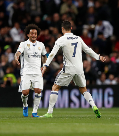 c罗和马塞洛的情_高清图集_新浪网