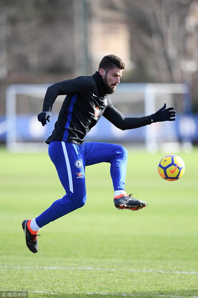 切尔西备战新援吉鲁训练卖力