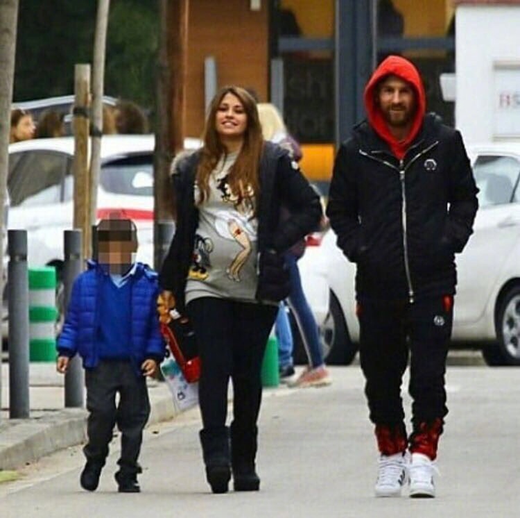 梅西一家 满屏的幸福