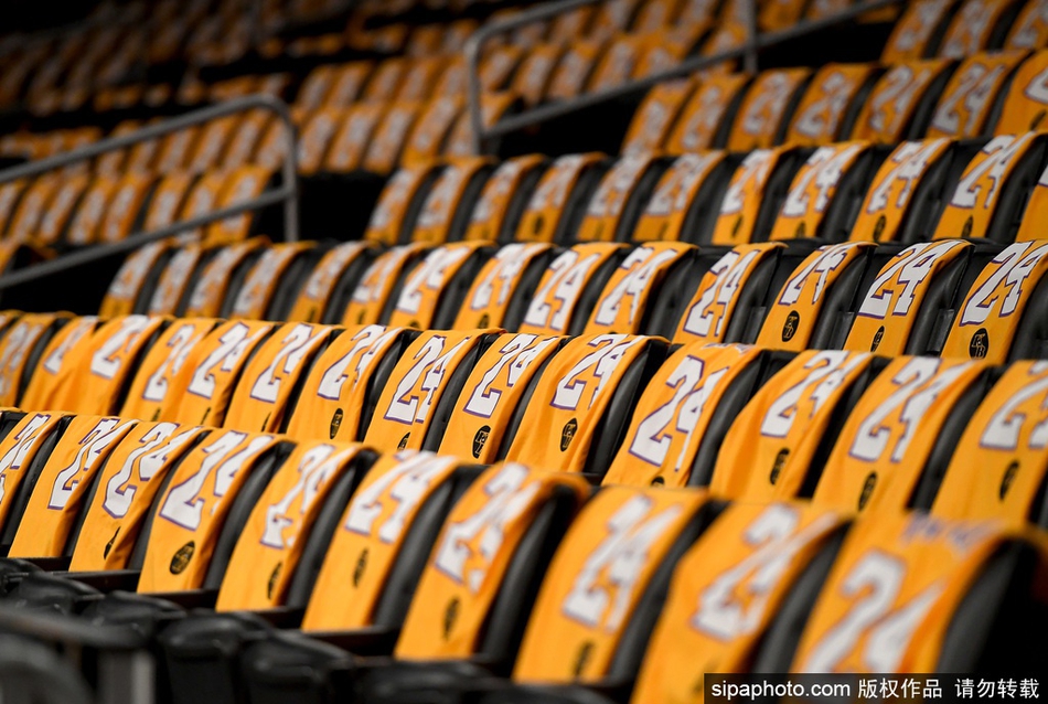 斯台普斯各种方式纪念科比