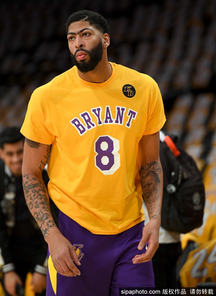 斯台普斯各种方式纪念科比