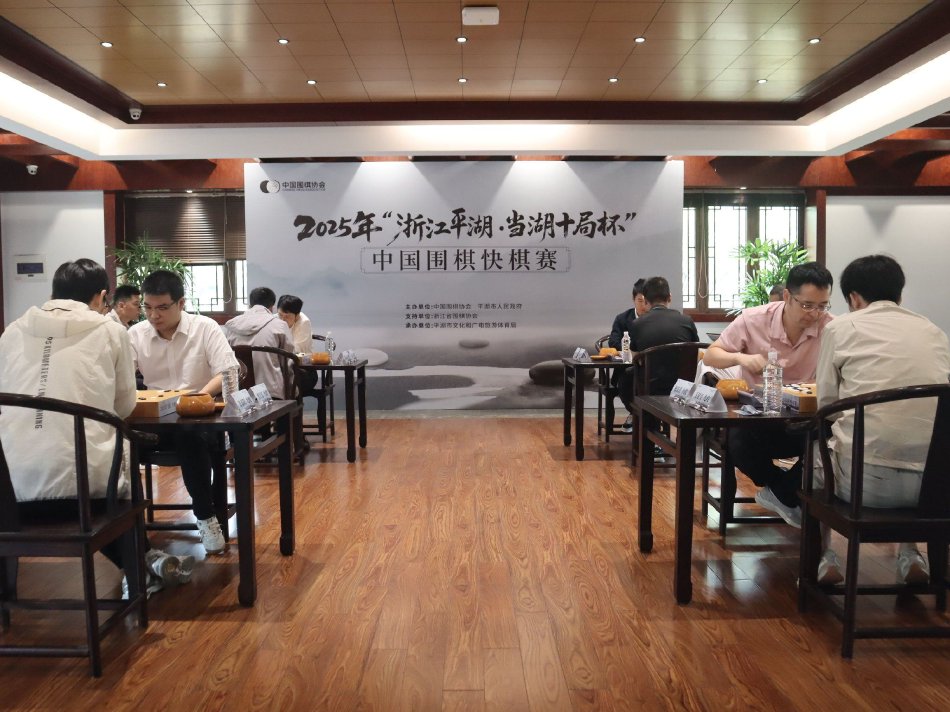 82岁拜登意外被普京和特朗普先后谈及 引发美舆论关注