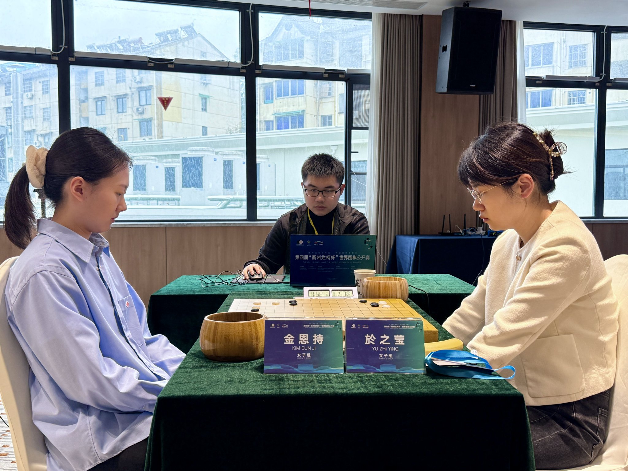 ��������ж�ʱ�Ƴ�ͻ������̫�г�������� A���г����Խ�ǿ