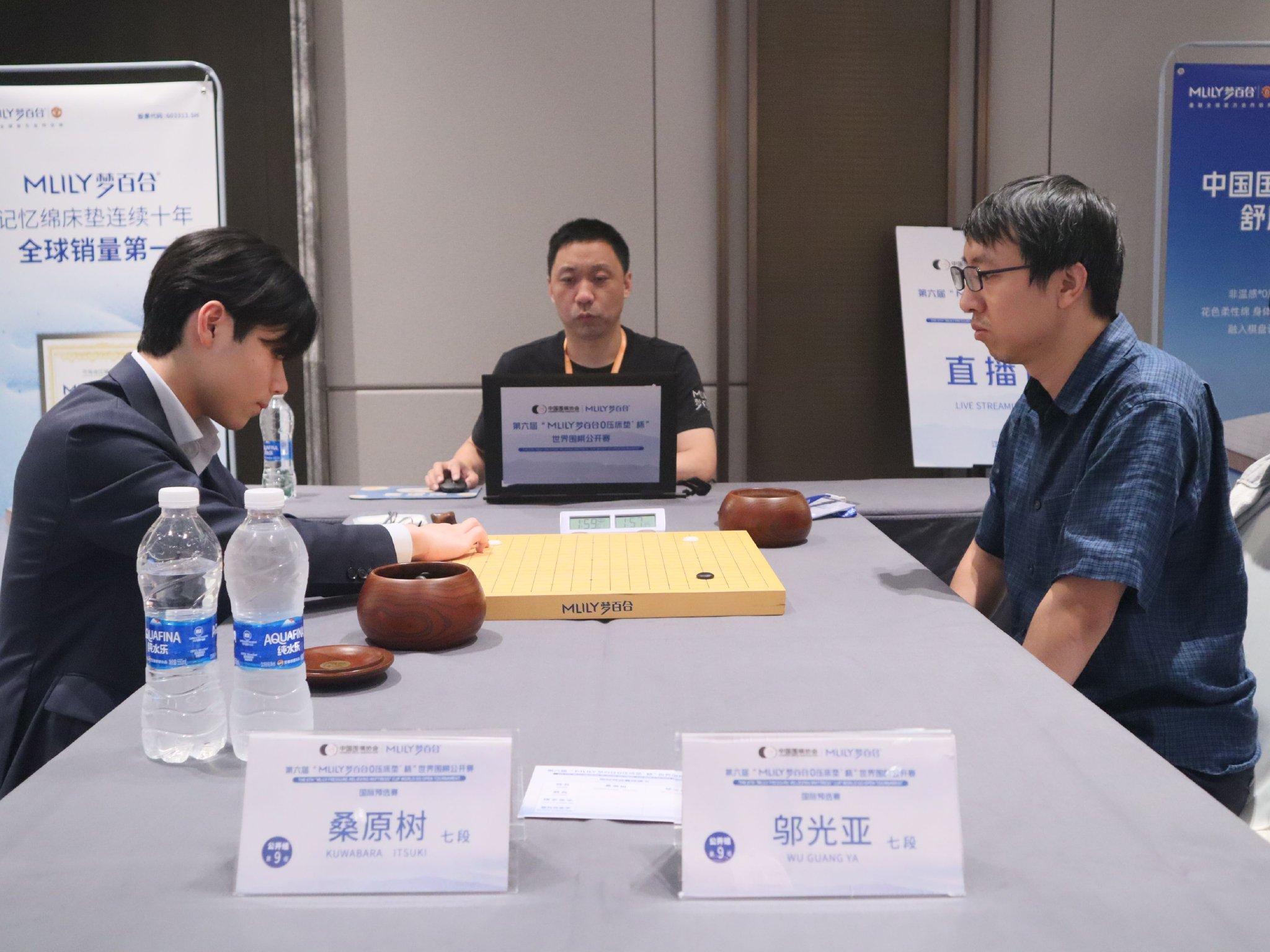 立博官网APP下载与艺术家联合调试色彩流程