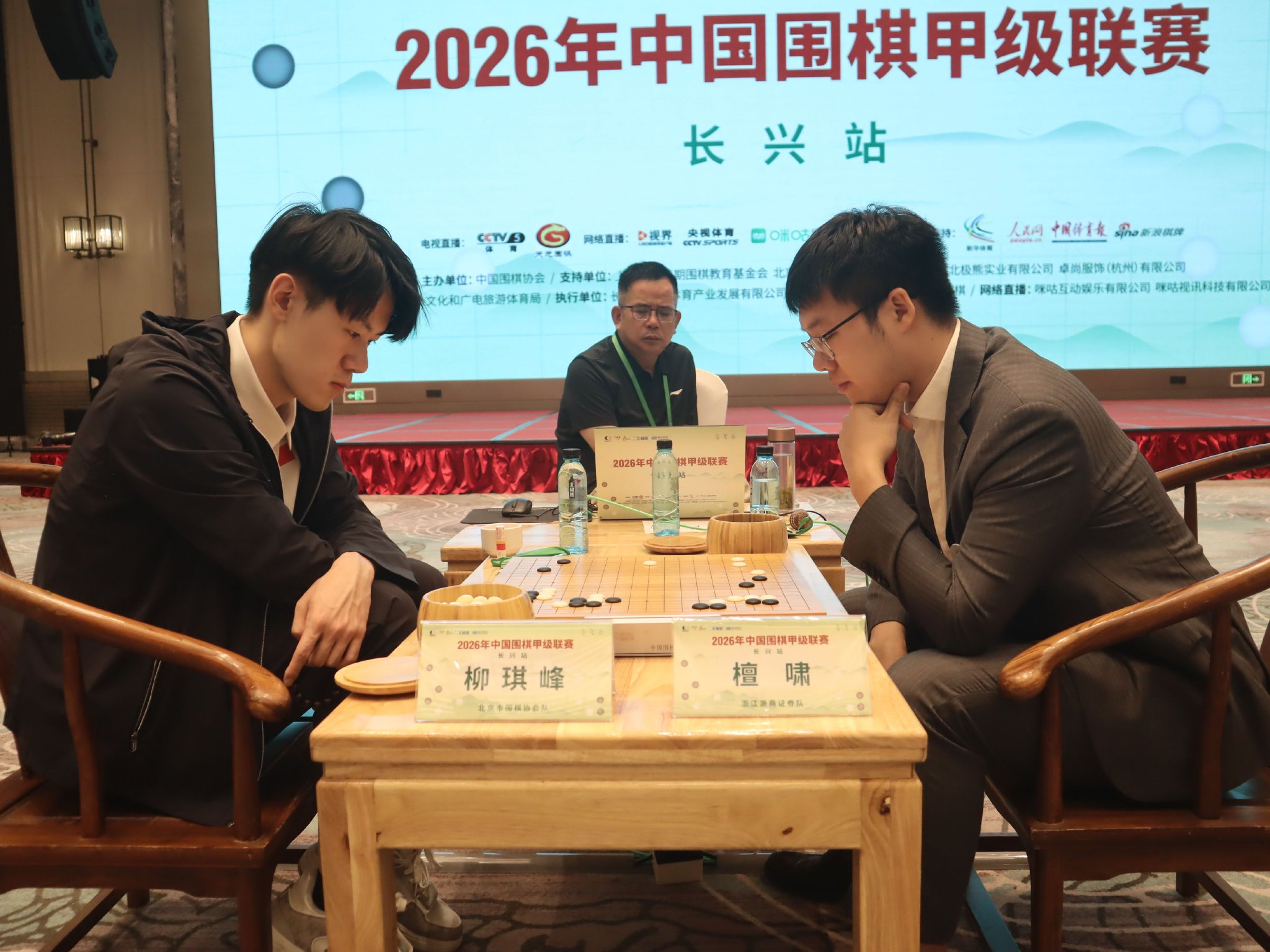 极光娱乐下载夜间护眼模式效果