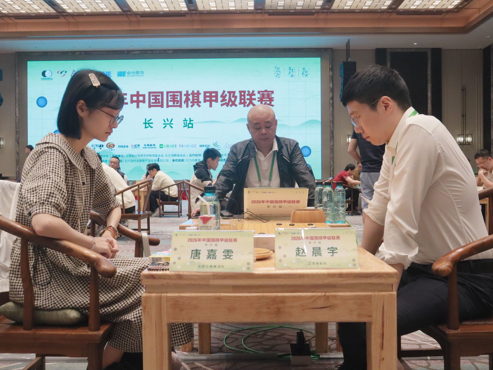 吃瓜网 探花相关图片：云端传媒数据中心现场