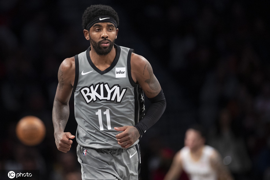 官方MVP榜:字母哥榜首小卡第三，湖人双星全上榜