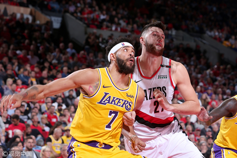 麦基与纽基奇卡位