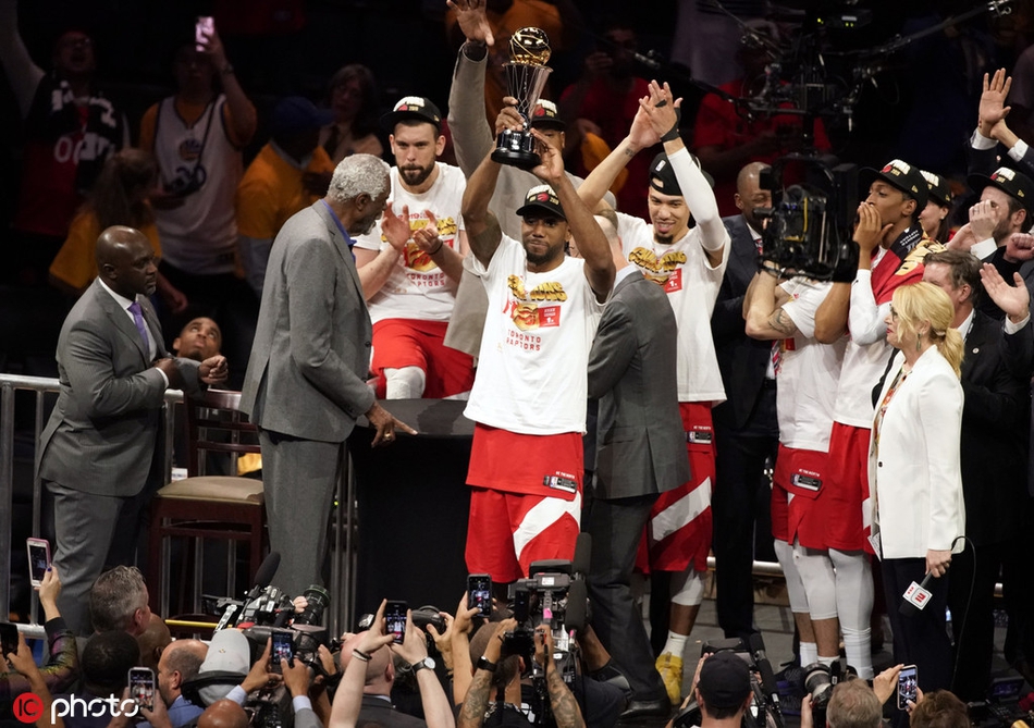 自由市场还剩这10条大鱼！考辛斯隆多+帕克,湖人追不到卡哇伊追谁