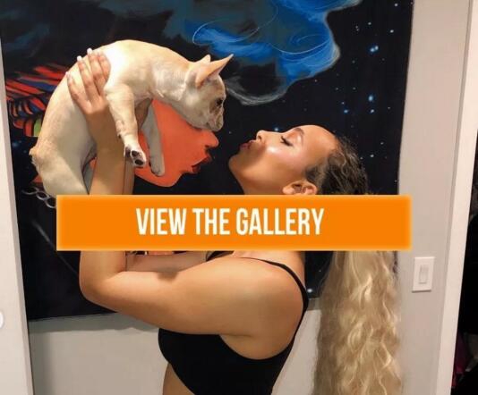 西蒙斯新欢遭曝光！数次出轨！纯渣男，跟詹娜分手因她平胸？